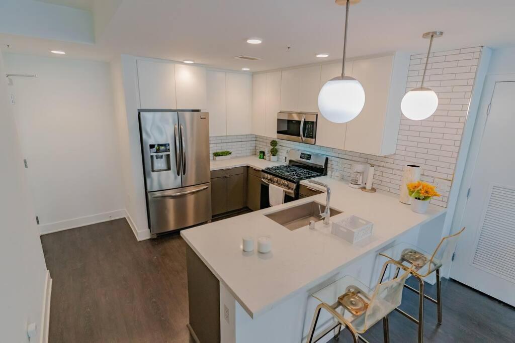 Downtown Paradise Escape With 2 Pools / Hot Tubs Los Angeles Exterior photo
